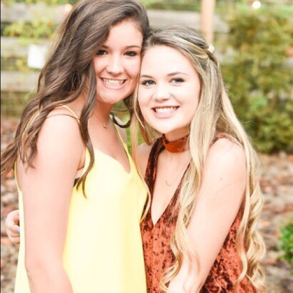 Meet your Posher, Rachael - Picture 1 of 1